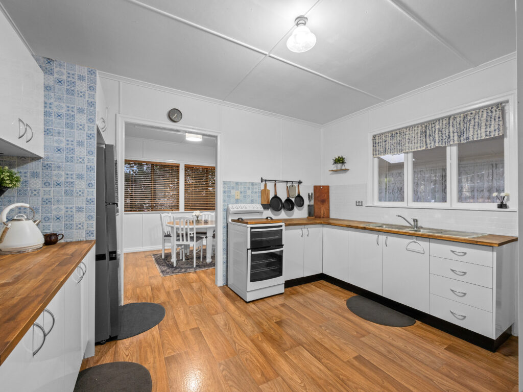 45 Tibbits Street, Bundamba, QLD 4304