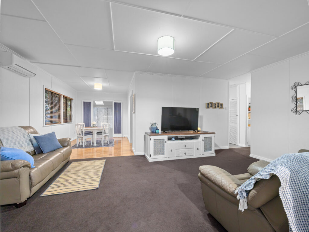 45 Tibbits Street, Bundamba, QLD 4304