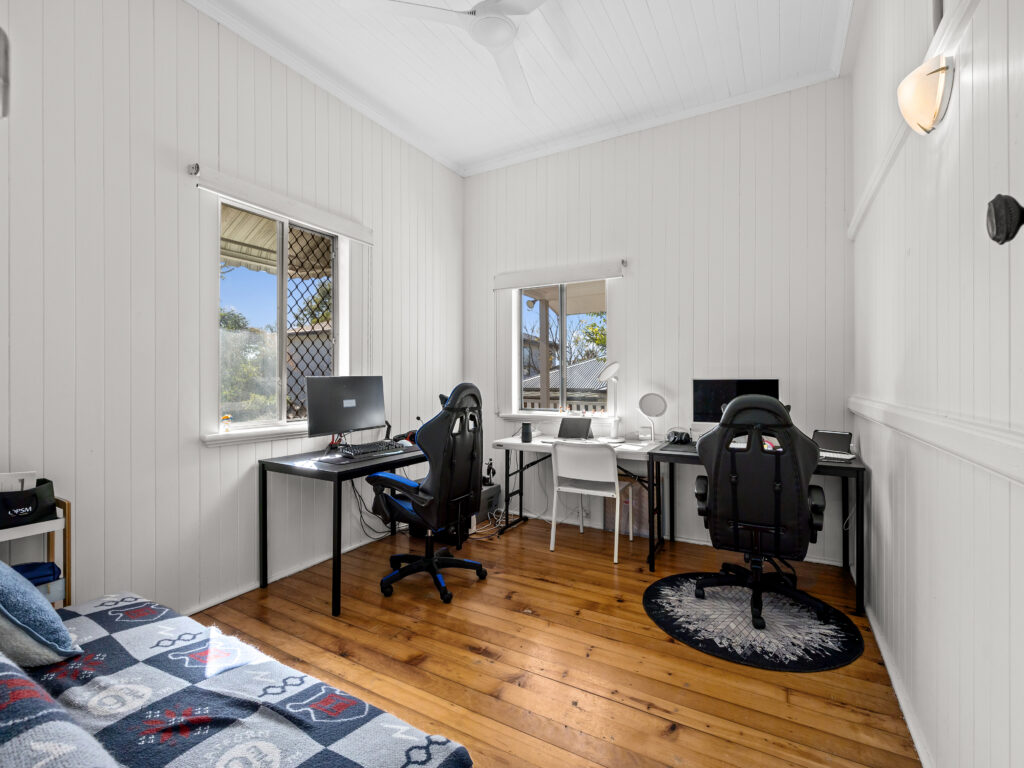 141 Chermside Road, East Ipswich, QLD 4305
