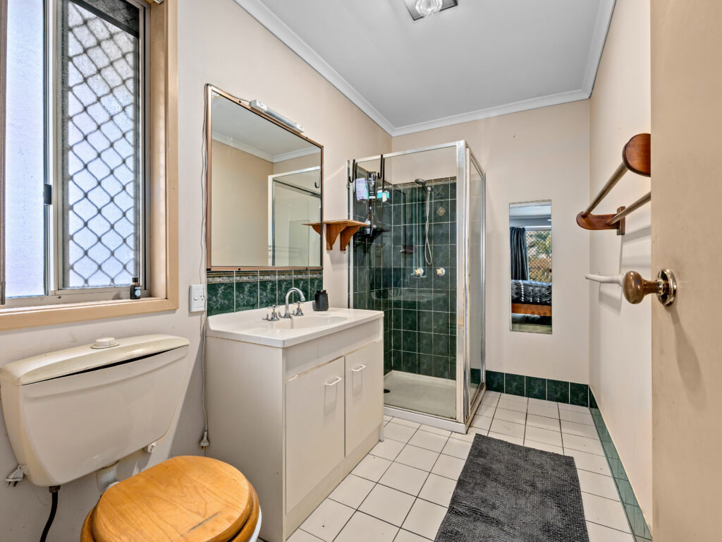 20 Haswell Court, Raceview, QLD 4305