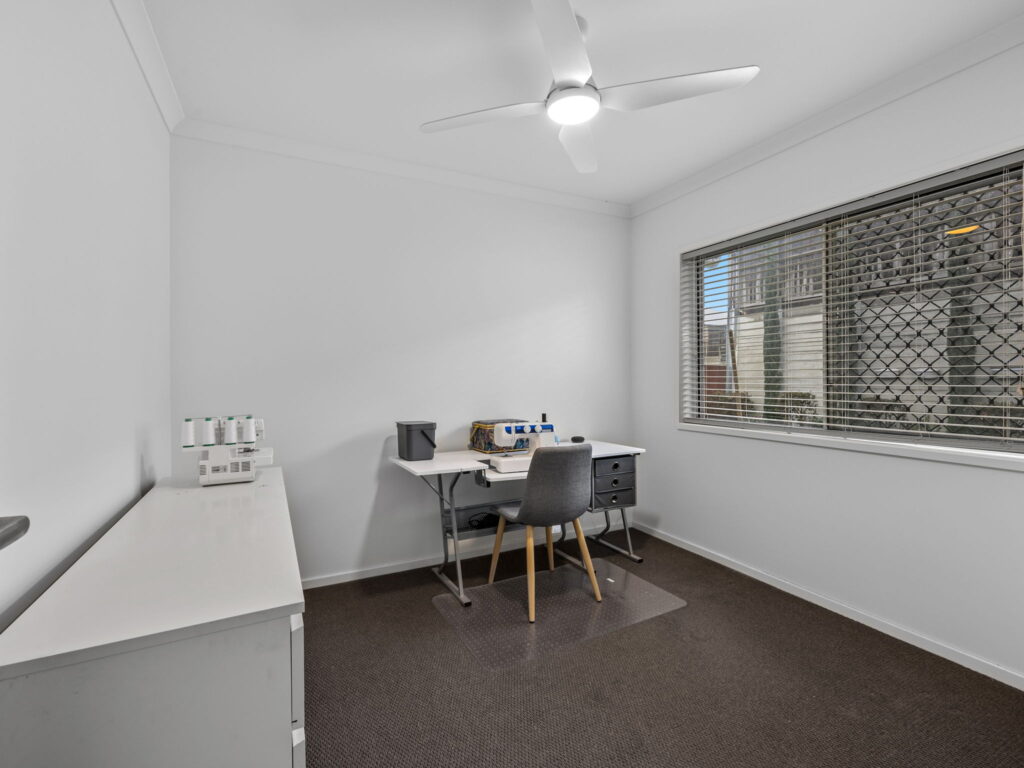 8 Polly Street, Deebing Heights, QLD 4306