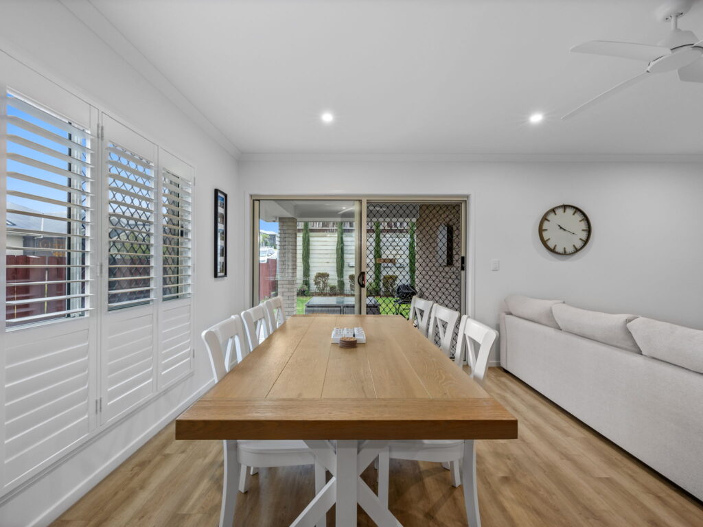 8 Polly Street, Deebing Heights, QLD 4306
