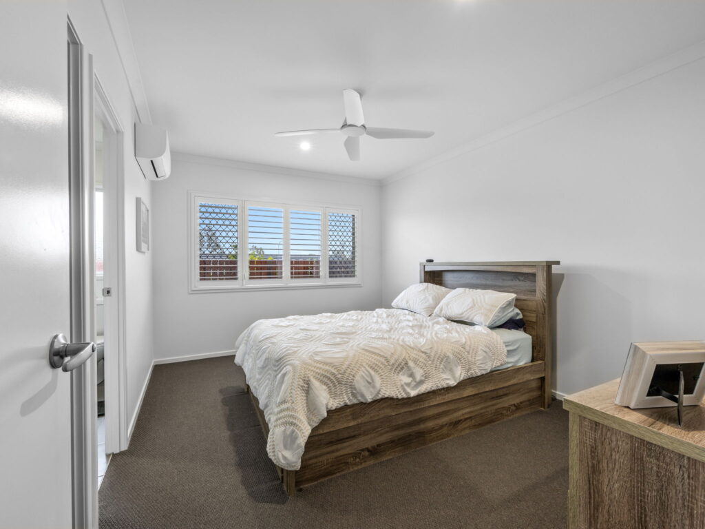 8 Polly Street, Deebing Heights, QLD 4306