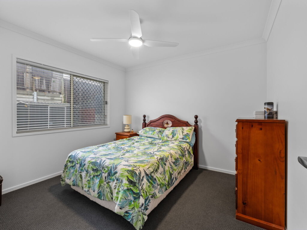 8 Polly Street, Deebing Heights, QLD 4306