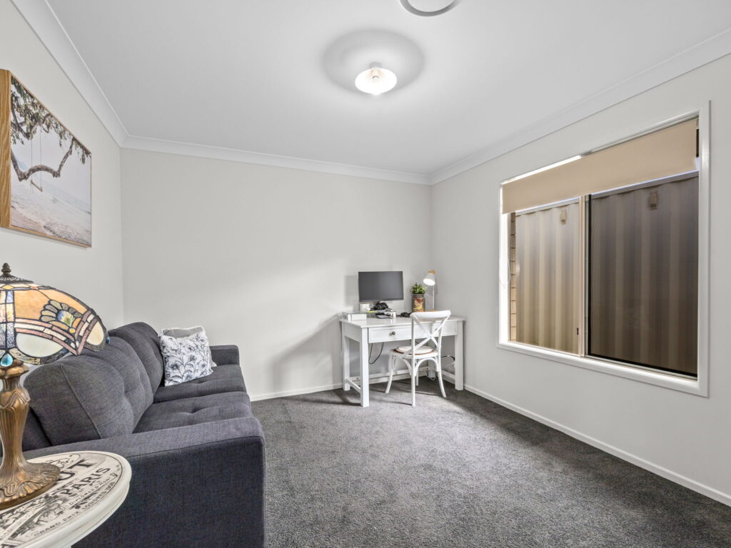 128 Owens Street, Marburg, QLD 4346