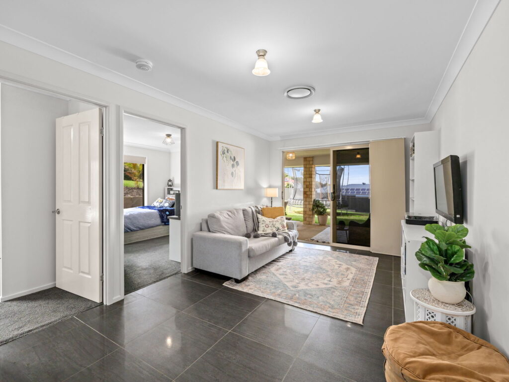 128 Owens Street, Marburg, QLD 4346