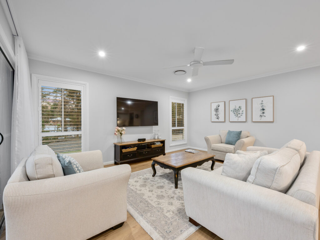 48 Hood Street, Karalee, QLD 4306