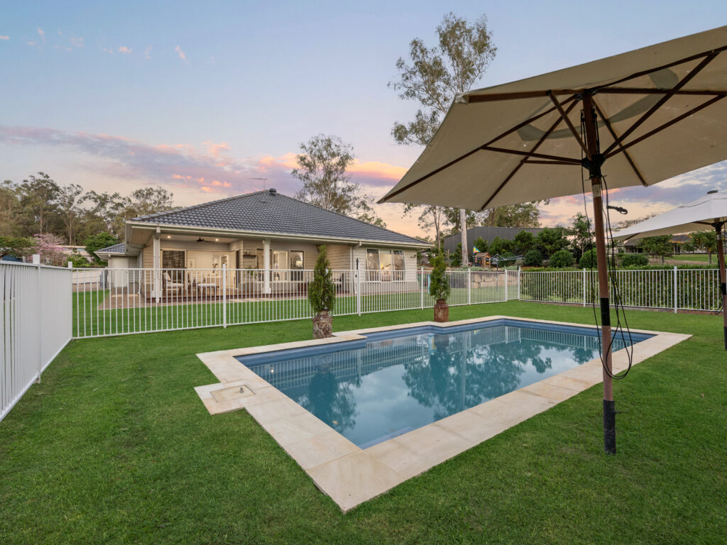 48 Hood Street, Karalee, QLD 4306