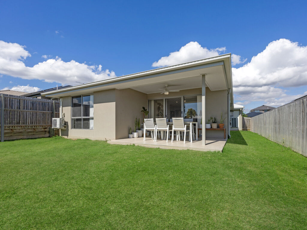22 Daniell Close, Ripley, QLD 4306