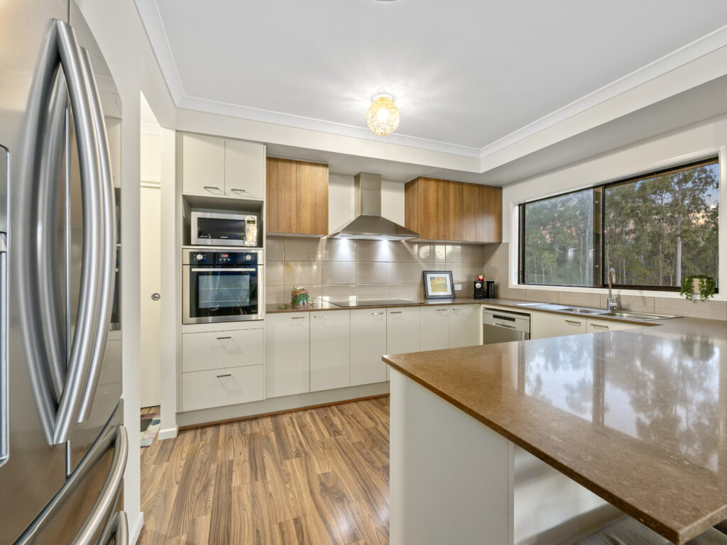 17 Habitat Place, Karalee, QLD 4306