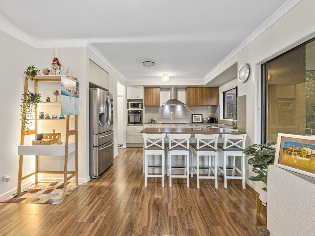 17 Habitat Place, Karalee, QLD 4306