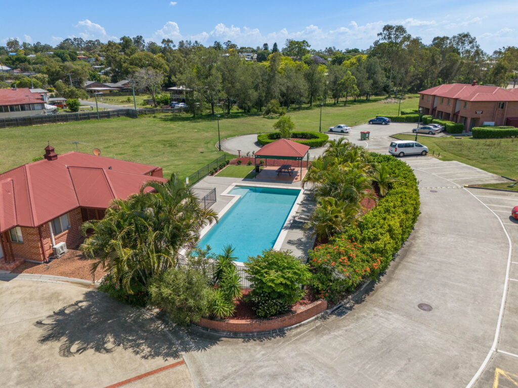 4/173 Warwick Road, Churchill, QLD 4305