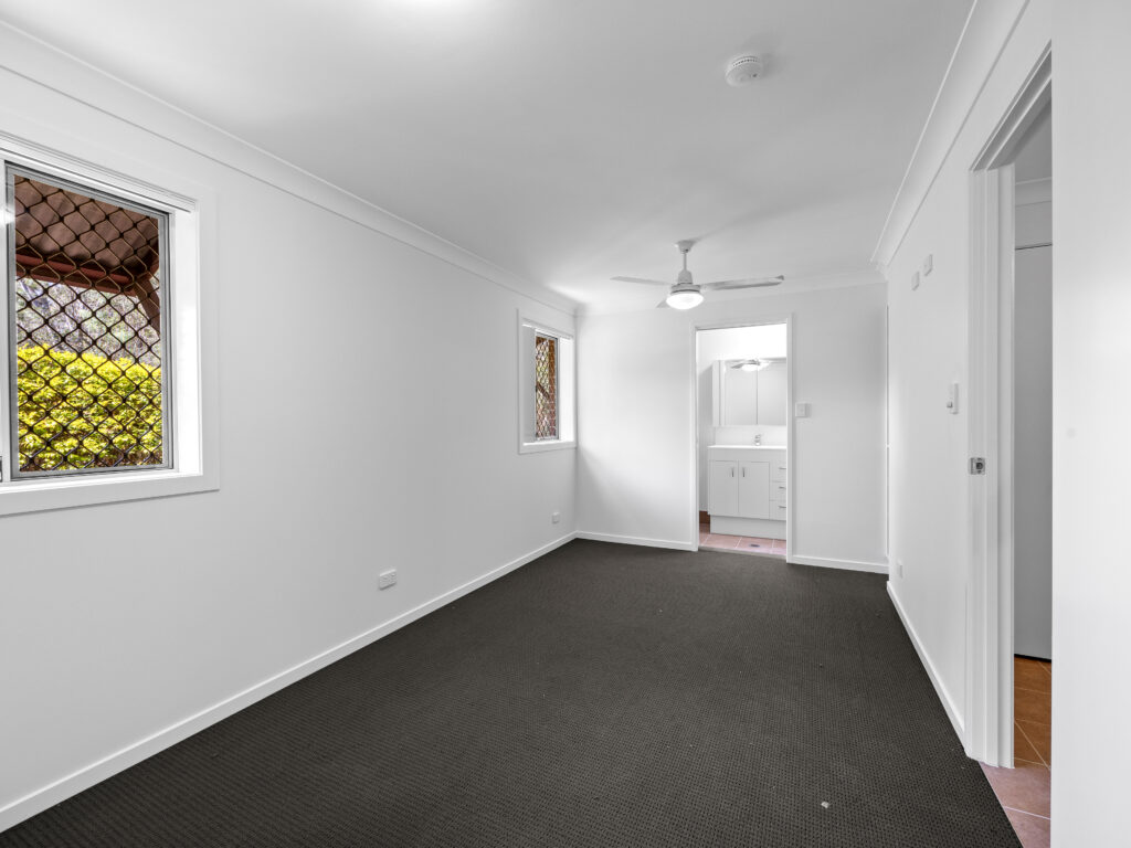 4/173 Warwick Road, Churchill, QLD 4305