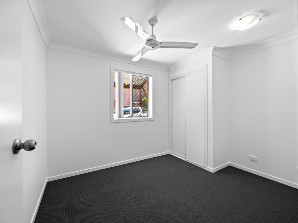 4/173 Warwick Road, Churchill, QLD 4305