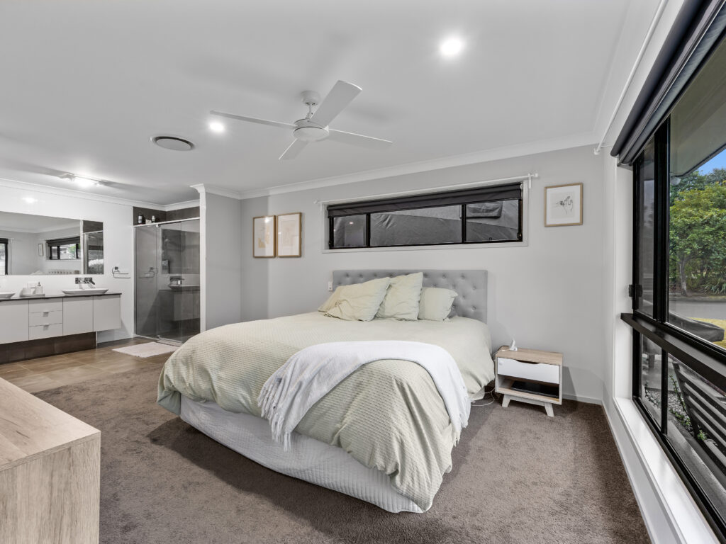 18 Lomond Street, South Ripley, QLD 4306