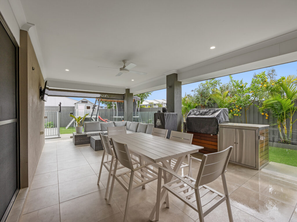 18 Lomond Street, South Ripley, QLD 4306