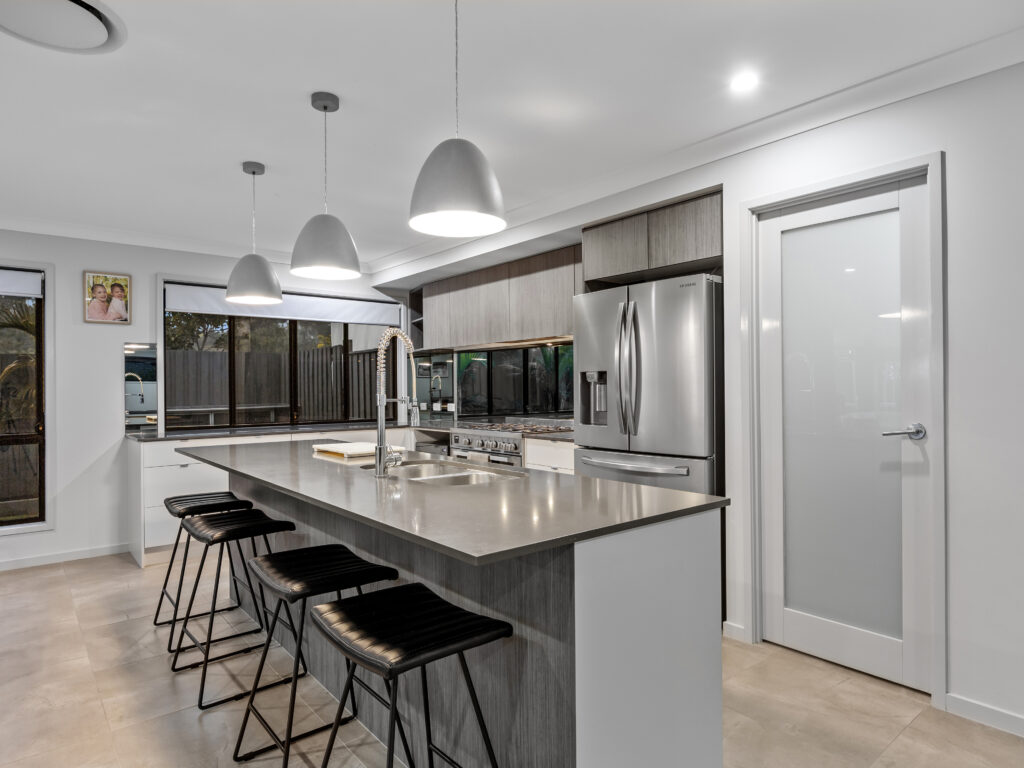 18 Lomond Street, South Ripley, QLD 4306