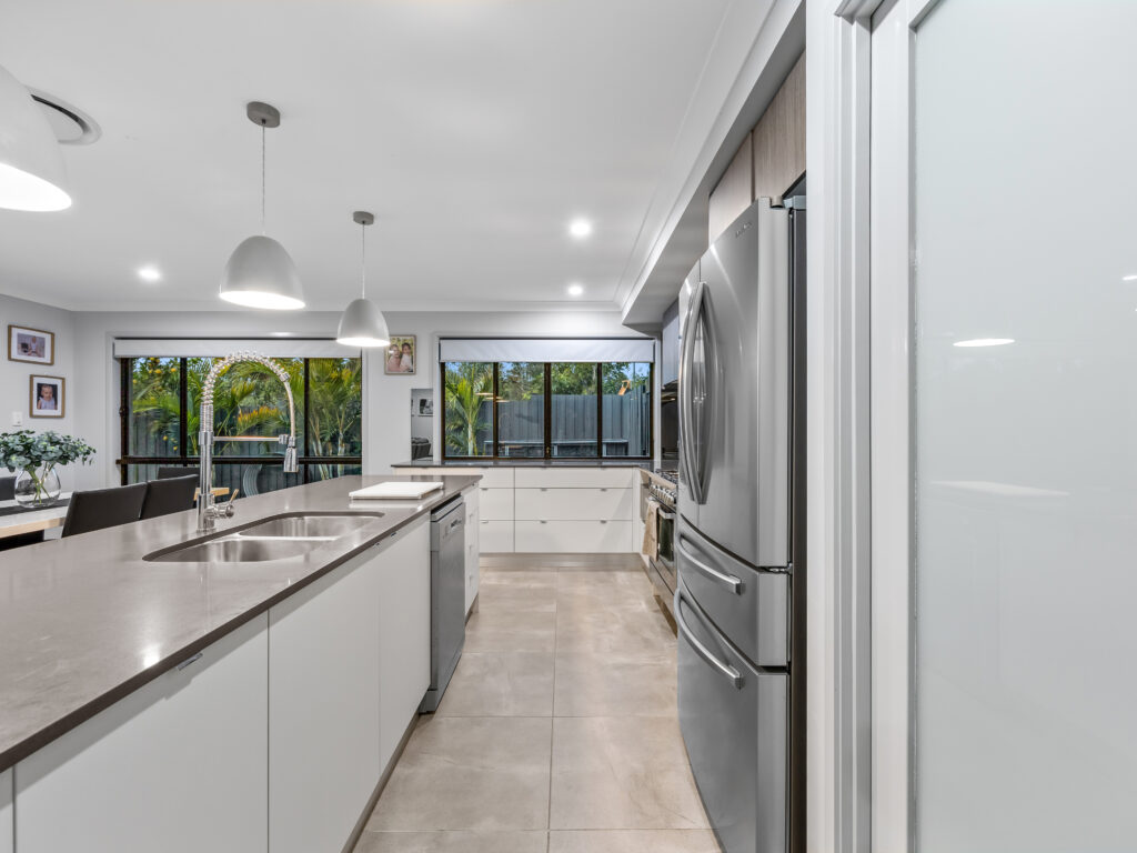 18 Lomond Street, South Ripley, QLD 4306