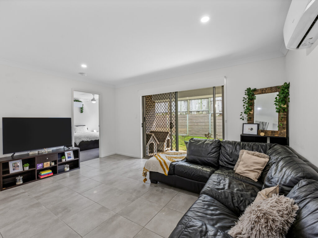 26 Carlos Street, Ripley, QLD 4306