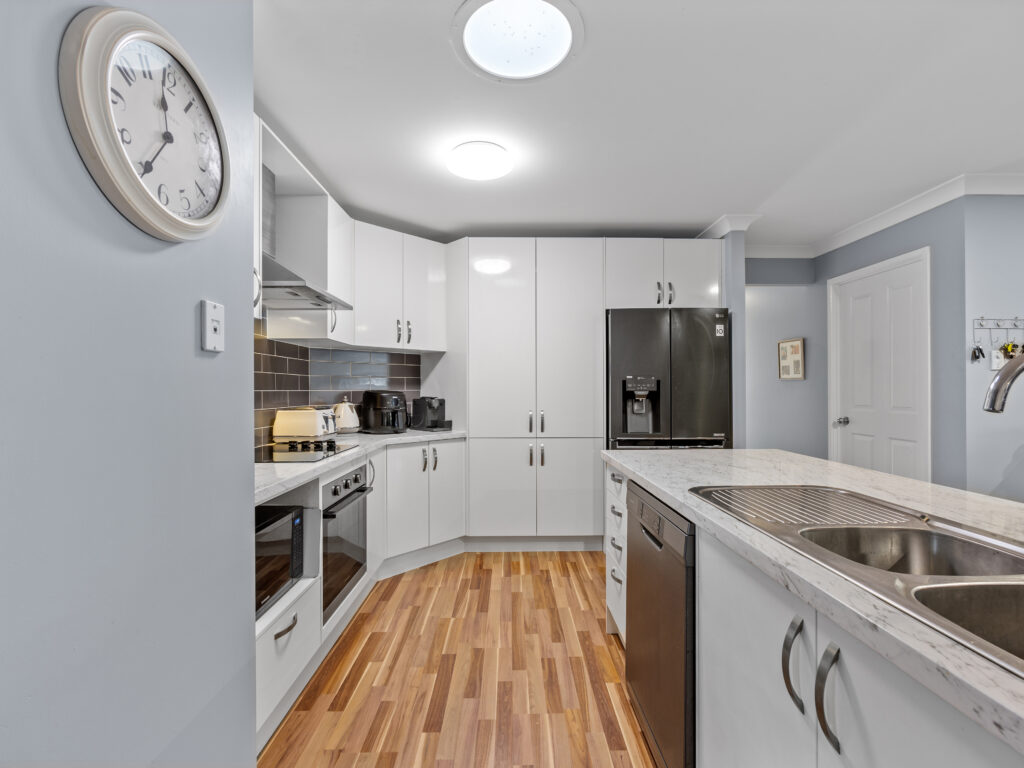 32 Oliver Drive, Redbank Plains, QLD 4301