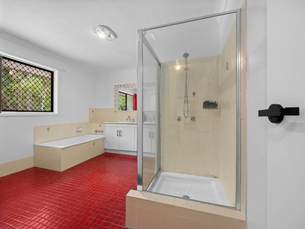 6 Glyn Court, Redbank Plains, QLD 4301