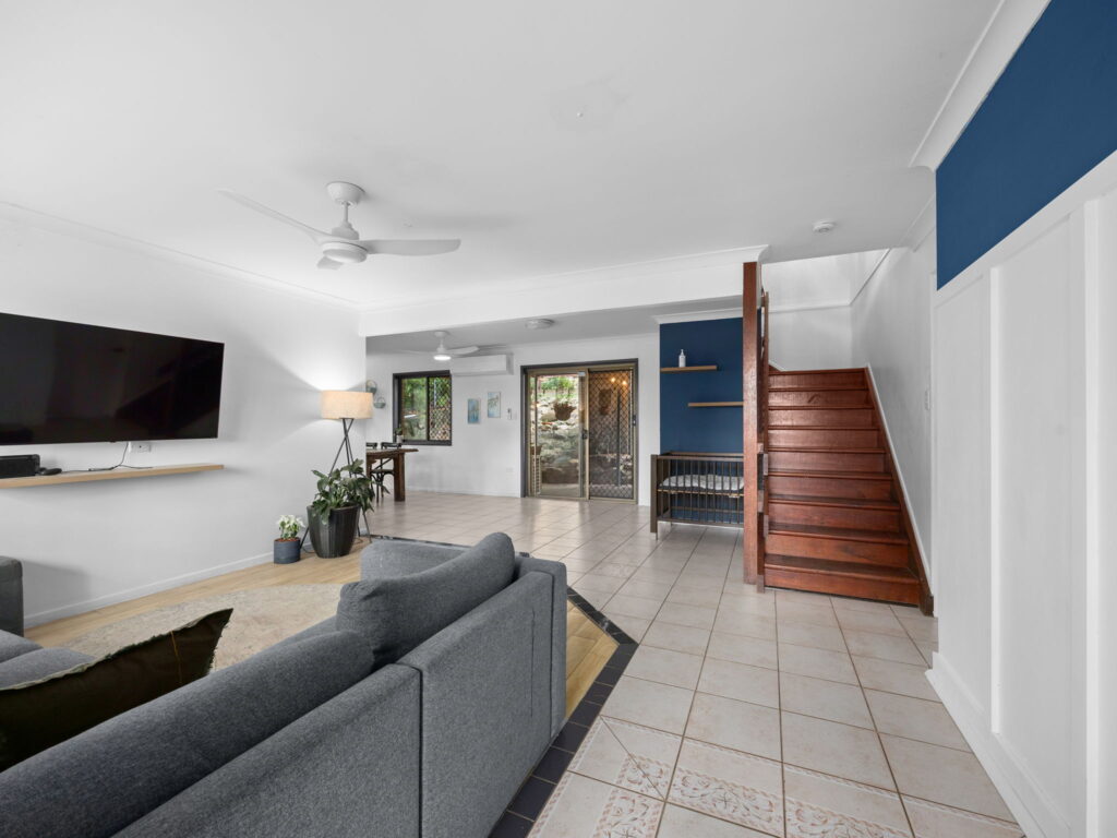 6 Glyn Court, Redbank Plains, QLD 4301