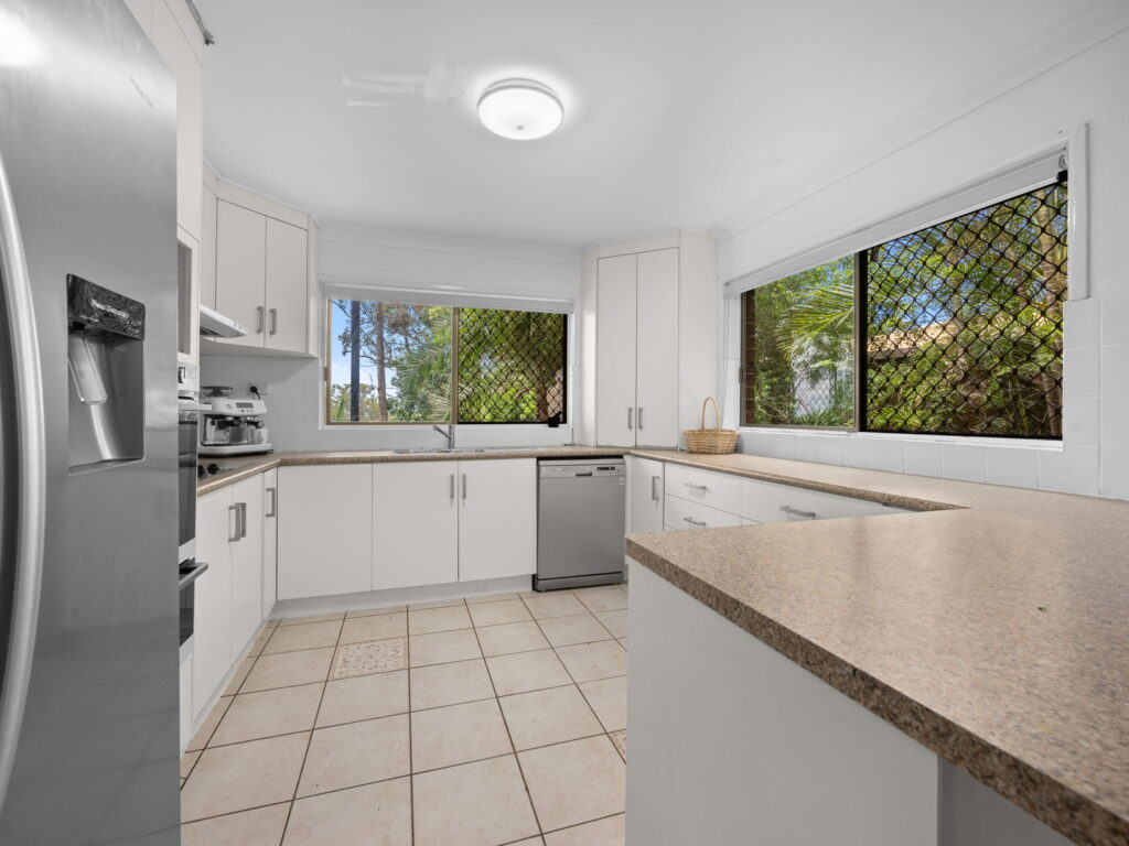 6 Glyn Court, Redbank Plains, QLD 4301