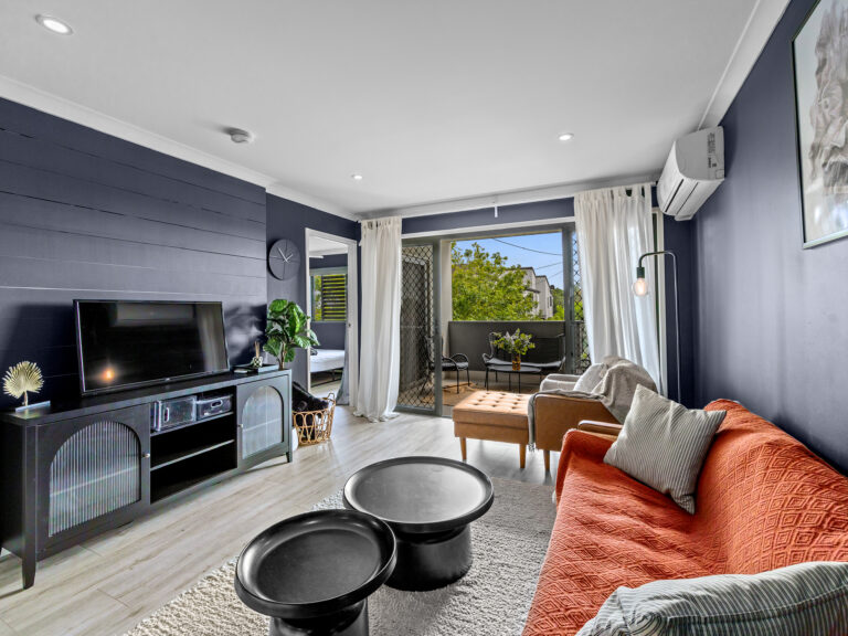 2/19 Mayfield Road, Moorooka QLD 4105
