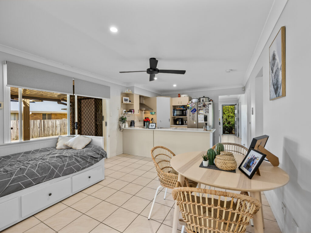 12 Collins Street, Collingwood Park QLD 4301