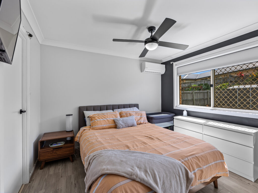 12 Collins Street, Collingwood Park QLD 4301