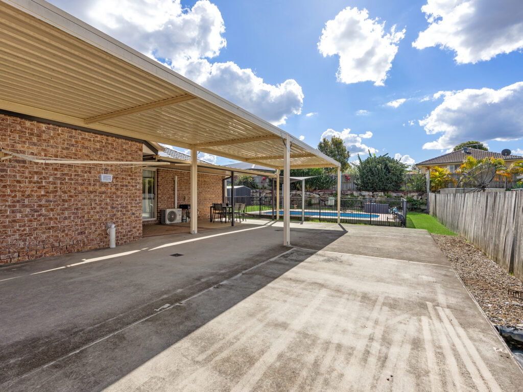 12 Collins Street, Collingwood Park QLD 4301
