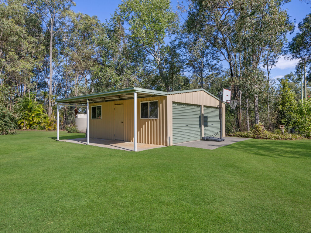 54 Glenross Drive, Pine Mountain, QLD 4306