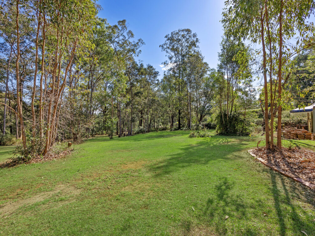 54 Glenross Drive, Pine Mountain, QLD 4306