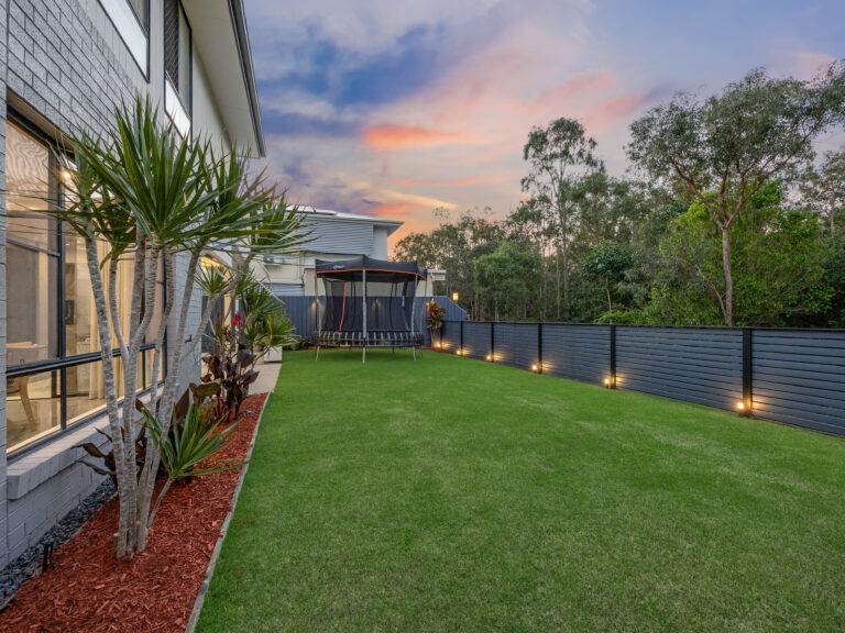 93 Armisfield Street, Doolandella QLD 4077