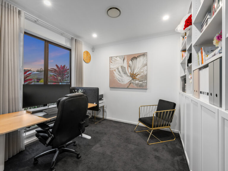 93 Armisfield Street, Doolandella QLD 4077
