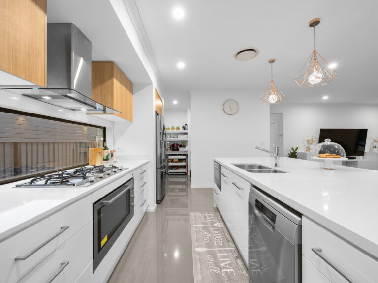 93 Armisfield Street, Doolandella QLD 4077
