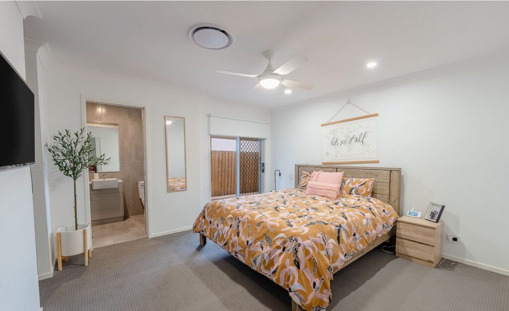 7 Mapleton Street, South Ripley, QLD 4306