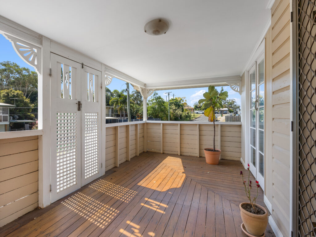 6 Carl Lane, North Ipswich, QLD 4305