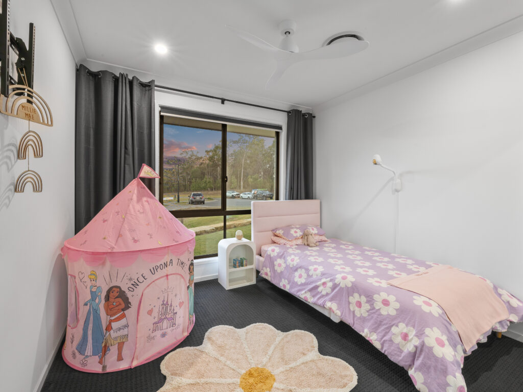 29 Hideaway Place, Karalee, QLD 4306