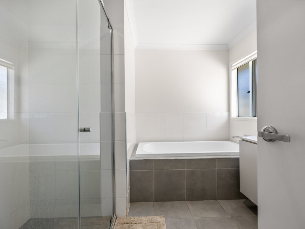 103 Honeysuckle Drive, Ripley, QLD 4306