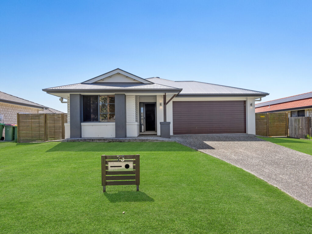 73 Kordan Boulevard, Raceview, QLD 4305