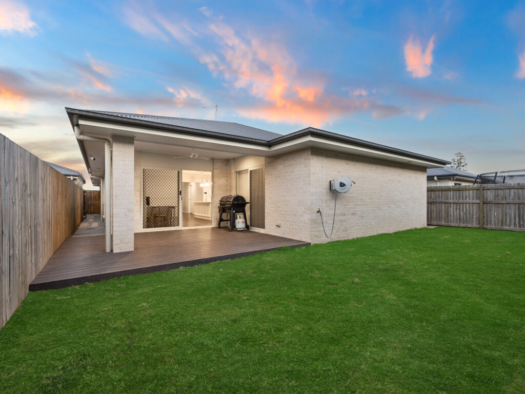 31 Maguire Street, Ripley, QLD 4306