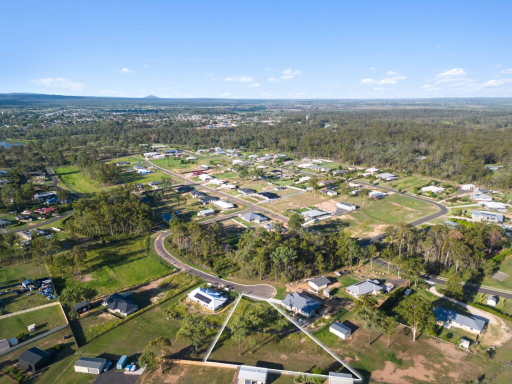 14 Wattle Crescent, Gatton, QLD 4343