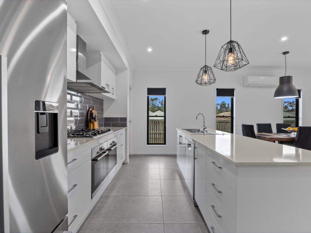 6 Kinkajou Street, Deebing Heights, QLD 4306