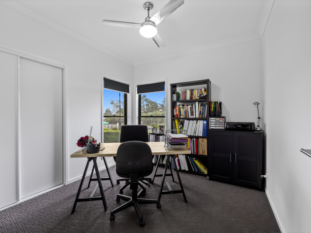 6 Kinkajou Street, Deebing Heights, QLD 4306