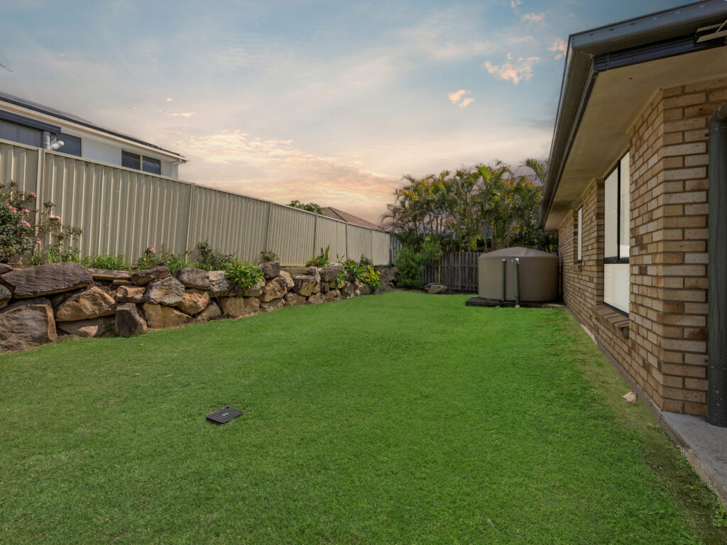 28 Brittany Crescent, Raceview, QLD 4305