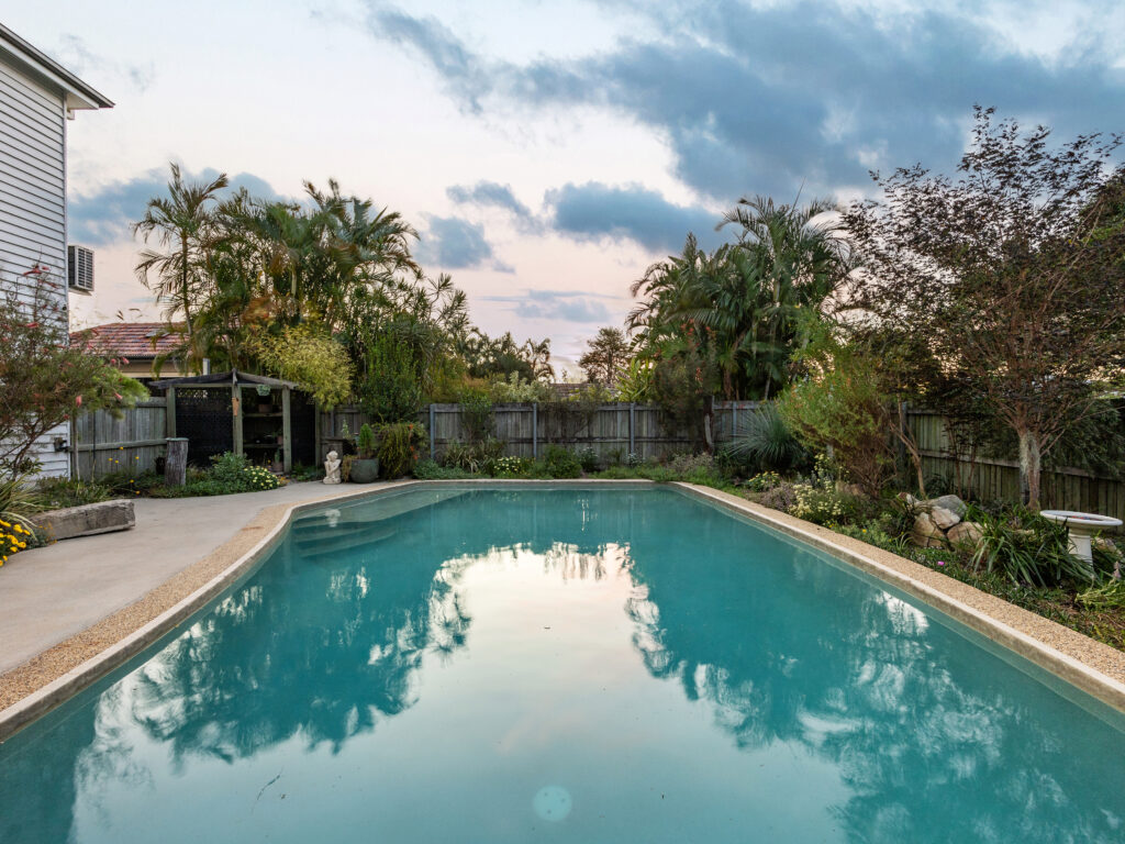 72 Glebe Road, Newtown, QLD 4305
