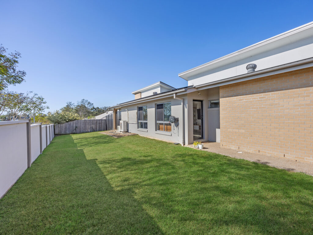 1/286 Fischer Road, Ripley, QLD 4306