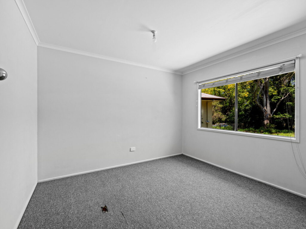 13 Queen Street, Blackstone, QLD 4304