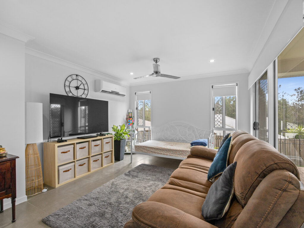 3 Tey Court, Deebing Heights, QLD 4306